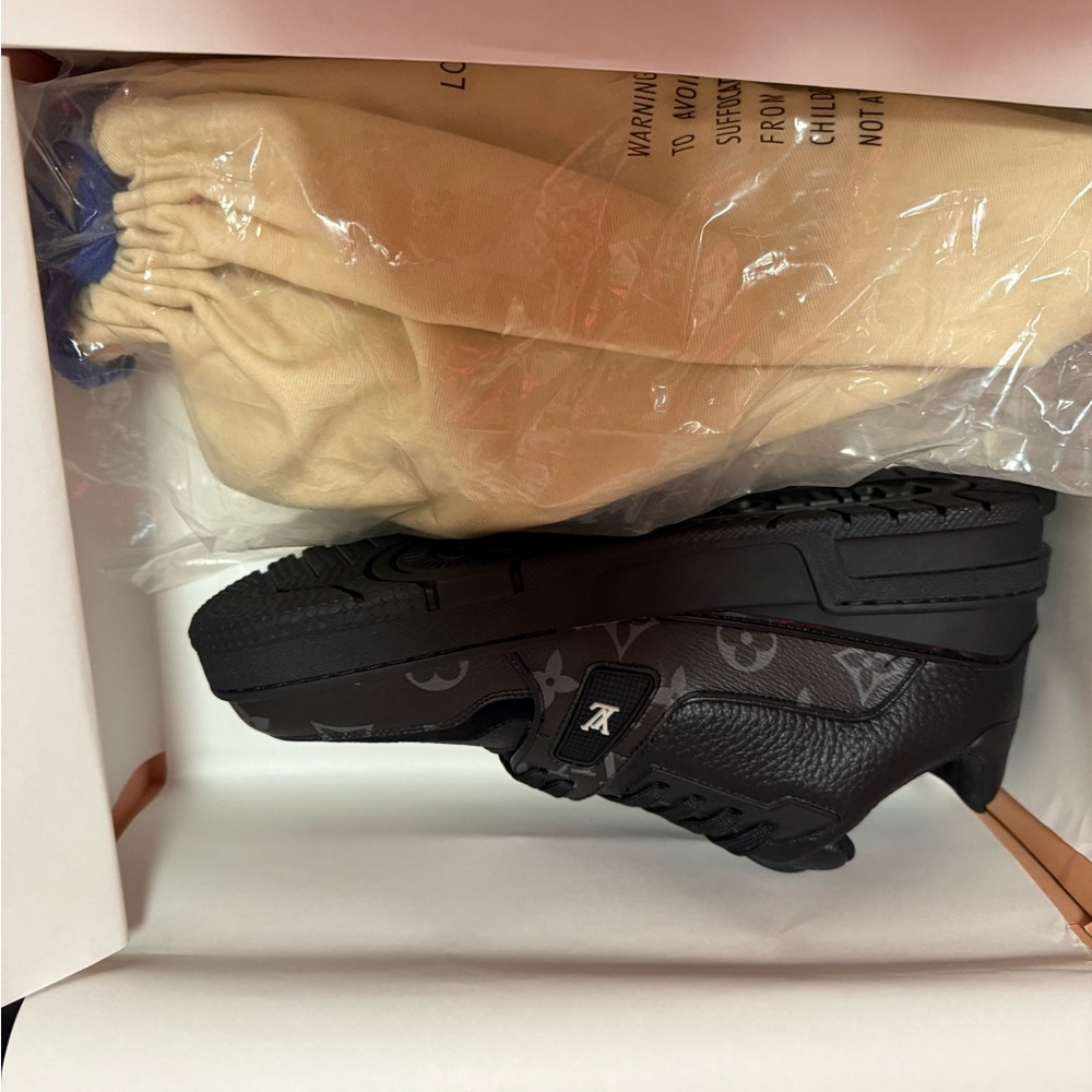 Louis Vuitton Black Monogram Sneakers